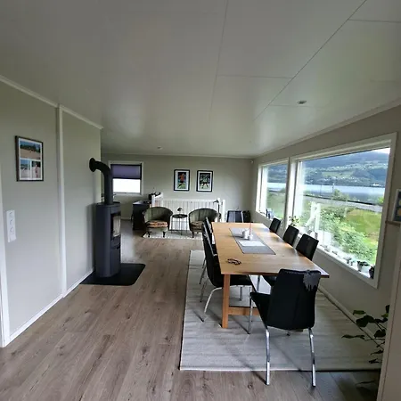 Koselig Hus Med Flott Utsikt Casa de Férias *