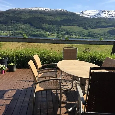 Koselig Hus Med Flott Utsikt Voss